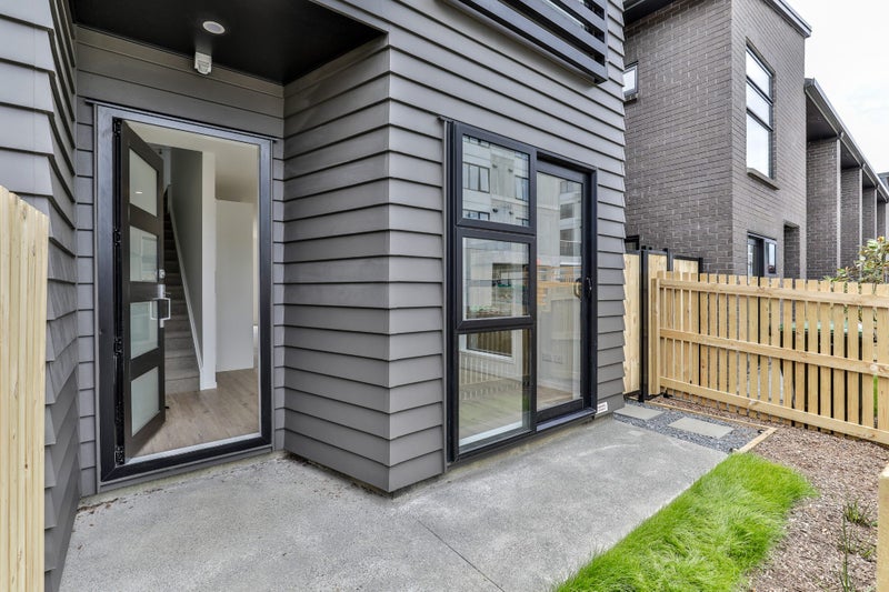 44 Rauemi Way, Te Atatū South, Auckland - Carousel 18