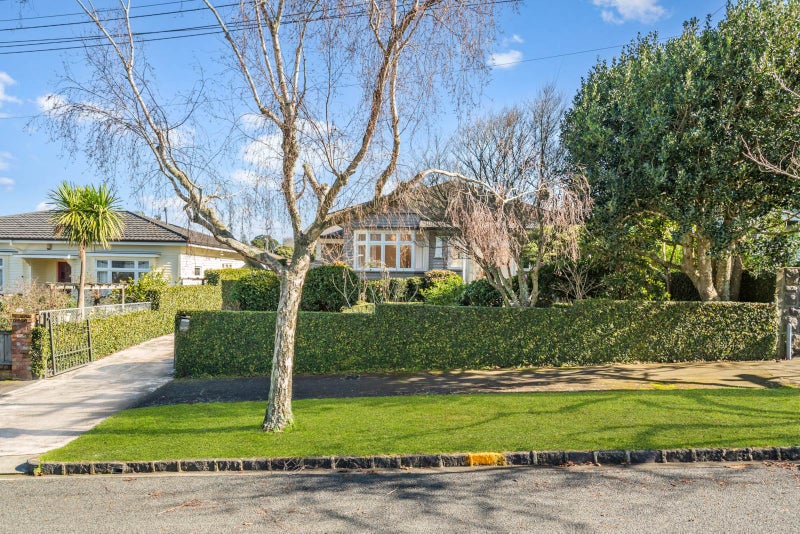 13 Peet Avenue, Royal Oak, Auckland - Carousel 25