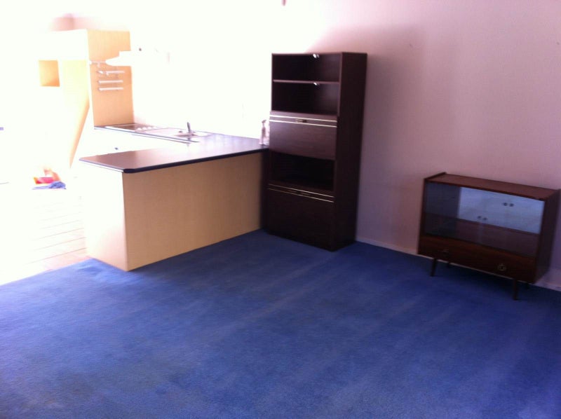 10/3 Ambrico Place, New Lynn, Auckland - Carousel 2