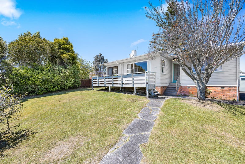 29 Kaikoura Street, Henderson, Auckland - Carousel 25
