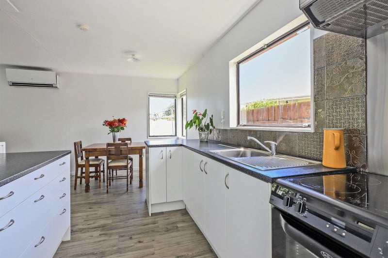 3/611 Matai Street, Raureka, Hastings - Carousel 2