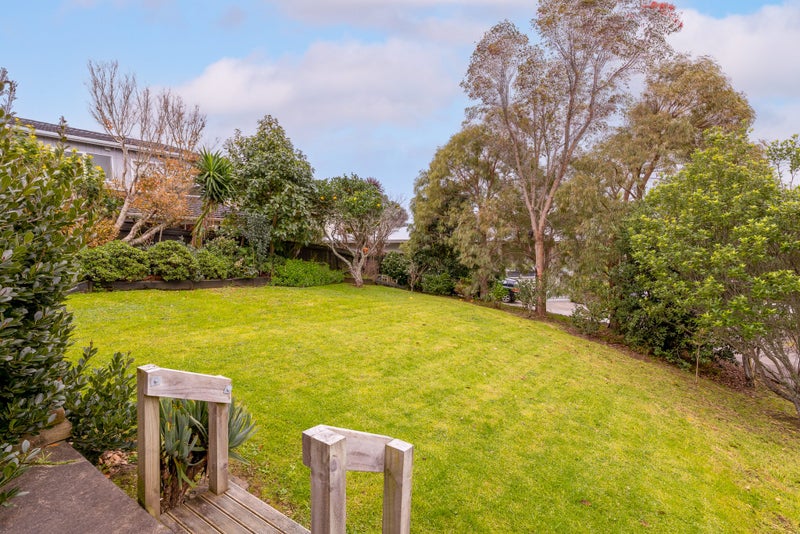 2/28 Thatcher Street, Mission Bay, Auckland - Carousel 23