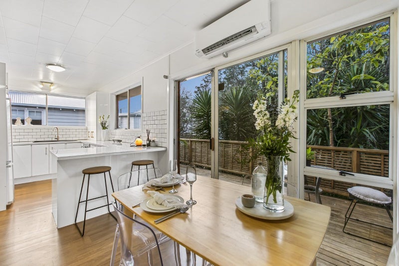 2/91 Paice Avenue, Sandringham, Auckland - Carousel 1