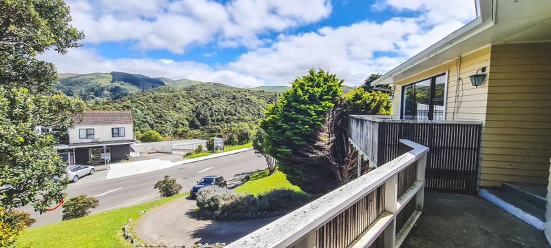 48 Major Drive, Kelson, Lower Hutt - Carousel 2