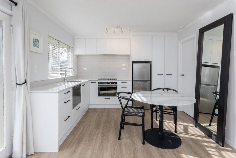 1A/65A Burnley Terrace, Sandringham, Auckland - Carousel 2