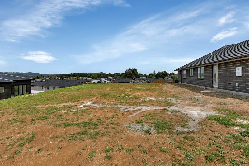 1 Lindis Lane, Kamo, Whangarei - Carousel 11