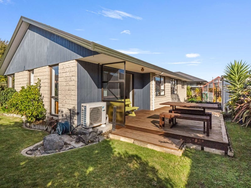 4/51 Neill Street, Hornby, Christchurch - Carousel 1