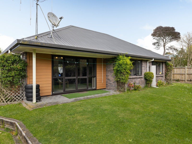 20B Morrow Avenue, St Andrews, Hamilton - Carousel 1