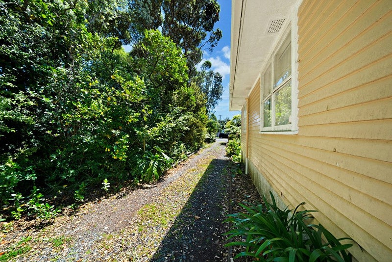 166 Whitney Street, Blockhouse Bay, Auckland - Carousel 24