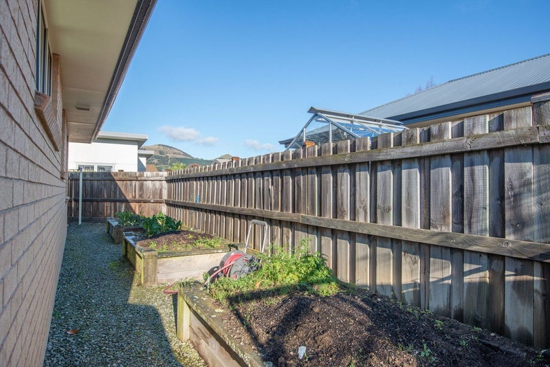 23 Forfar Street, Clyde Hill, Dunedin - Carousel 12