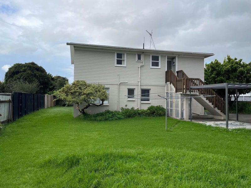 5 Roseanne Road, Manurewa, Auckland - Carousel 2