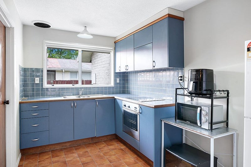 2/11 Dilworth Street, Riccarton, Christchurch - Carousel 2