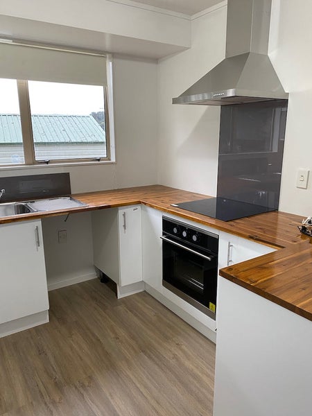 221 Rata Street, Naenae, Lower Hutt - Carousel 2