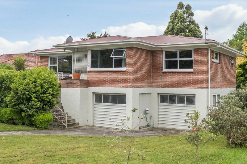 16 Jervis Street, Hillcrest, Rotorua - Carousel 1