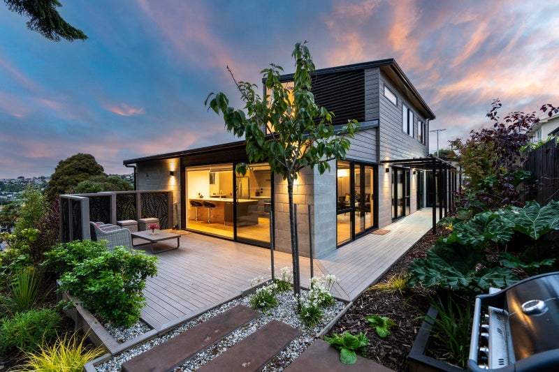 3A Ferntree Drive, Wakari, Dunedin - Carousel 1