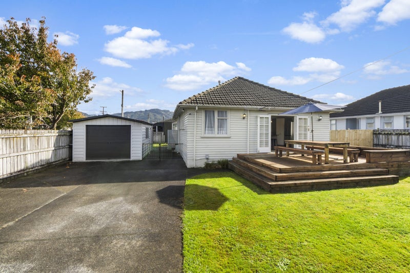 1/40 Miro Street, Trentham, Upper Hutt - Carousel 1