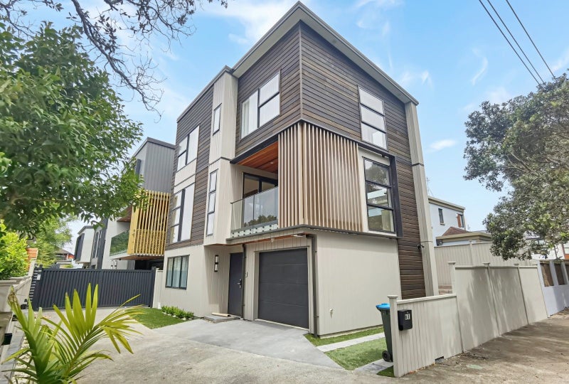 14A Atarangi Road, Greenlane, Auckland - Carousel 1