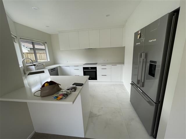 32 Melanesia Road, Kohimarama, Auckland - Carousel 1