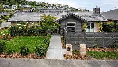 28 Holbrook Way, Westmorland, Christchurch - Carousel 1