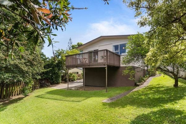 22 Thorp Street, Saint Johns, Auckland - Carousel 2