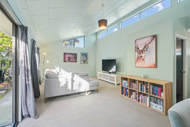 10 Awatea Road, Hornby, Christchurch - Carousel 2