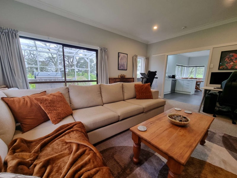 210 Amreins Road, Henderson - Carousel 2