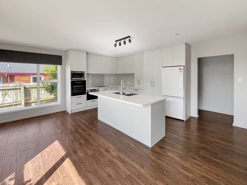 52 BEACH Road, Hampstead, ASHBURTON - Carousel 2