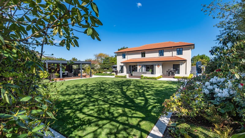 196 Cavendish Road, Casebrook, Christchurch - Carousel 2