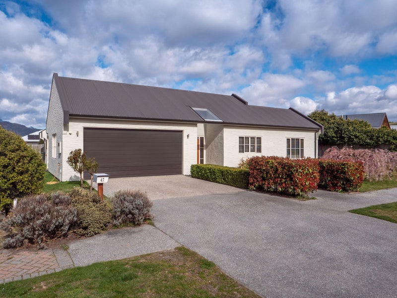 47 Hope Avenue, Lake Hayes, Queenstown - Carousel 1