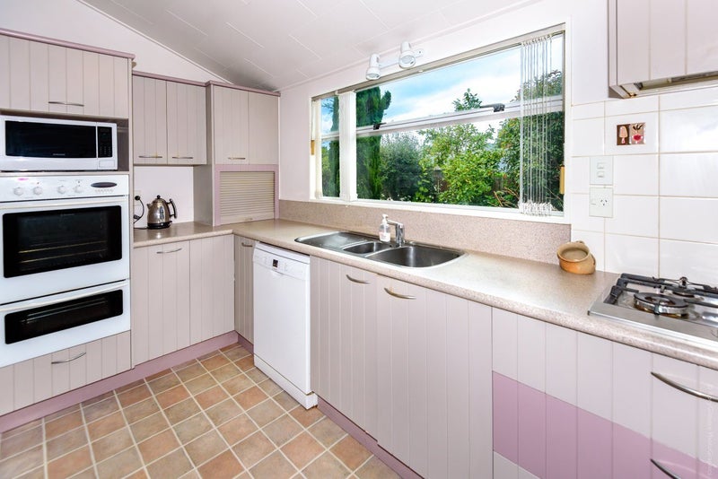 16 Doncaster Street, Sockburn, Christchurch - Carousel 1