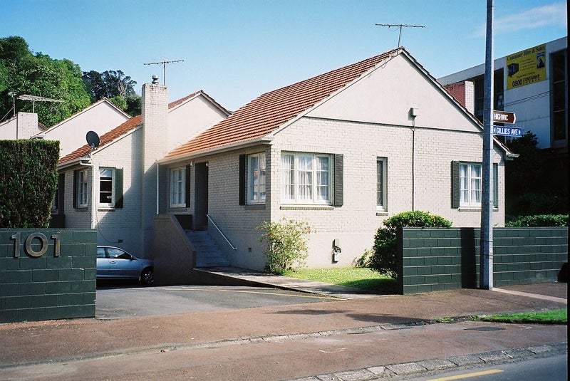 1/101 Gillies Avenue, Epsom, Auckland - Carousel 1