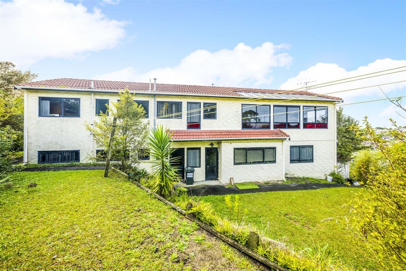 28 Ronald Macken Place, Windsor Park, Auckland - Carousel 1