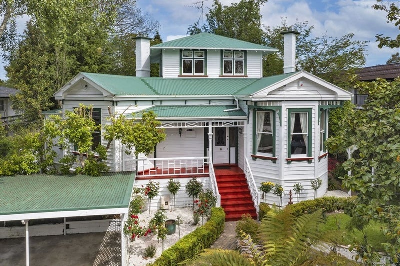 8 O'Neill Street, Claudelands, Hamilton - Carousel 1