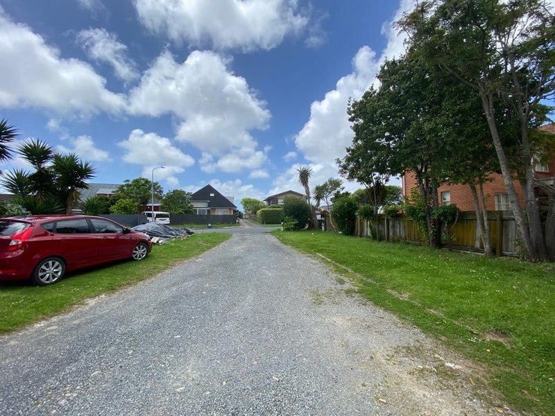 18 Cambourne Road, Papatoetoe, Auckland - Carousel 15