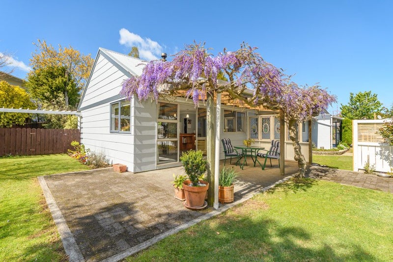 77 Sherwood Street, Bellevue, Tauranga - Carousel 1