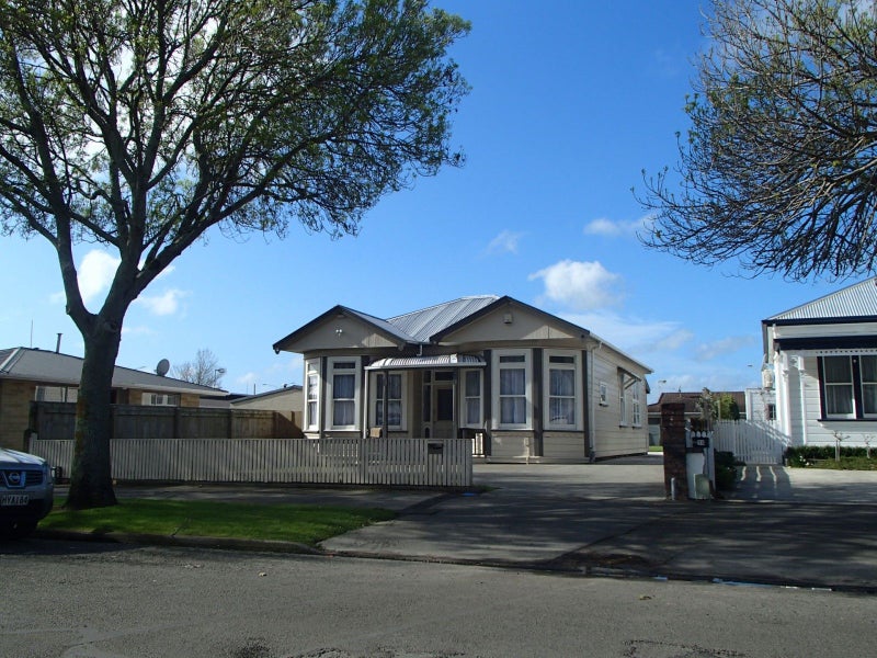 11 Ada Street, Hokowhitu, Palmerston North - Carousel 1
