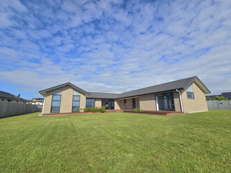 13 Racecourse Terrace Rise, Hokitika, Hokitika - Carousel 1