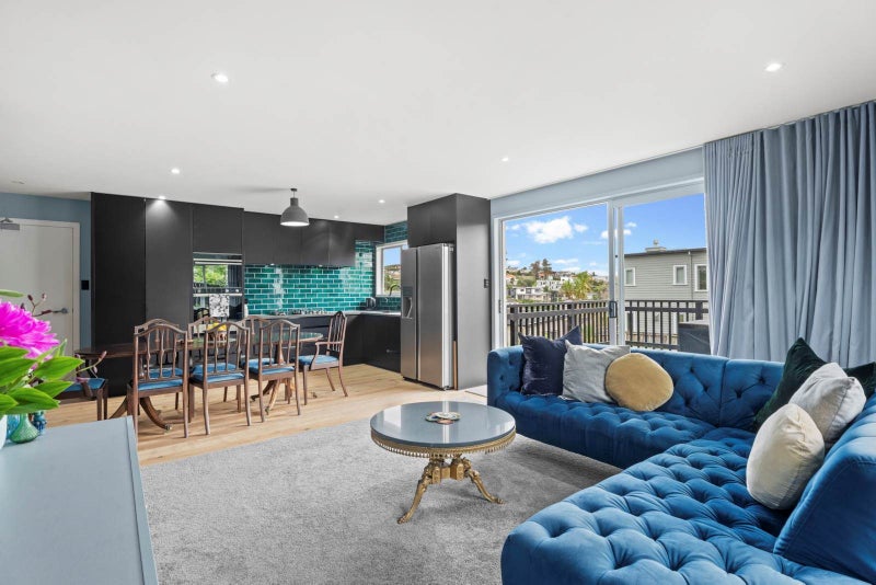 4/73B Rukutai Street, Orakei, Auckland - Carousel 1