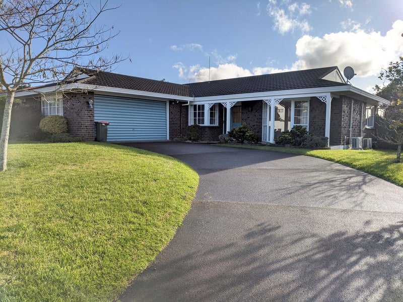 18 Cromdale Avenue, Highland Park, Auckland - Carousel 1