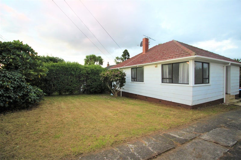 14 Upham Road, Panmure, Auckland - Carousel 1