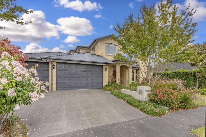 21 Watermill Boulevard, Northwood, Christchurch - Carousel 1