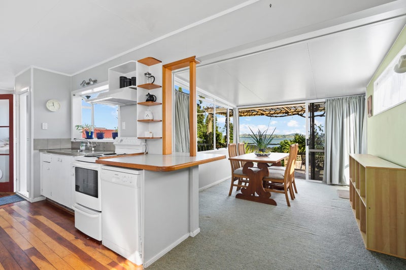 10 Edge Street, Onerahi, Whangarei - Carousel 2