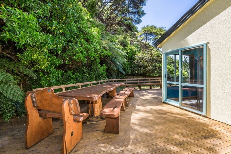 102 Ayton Drive, Whitby, Porirua - Carousel 2