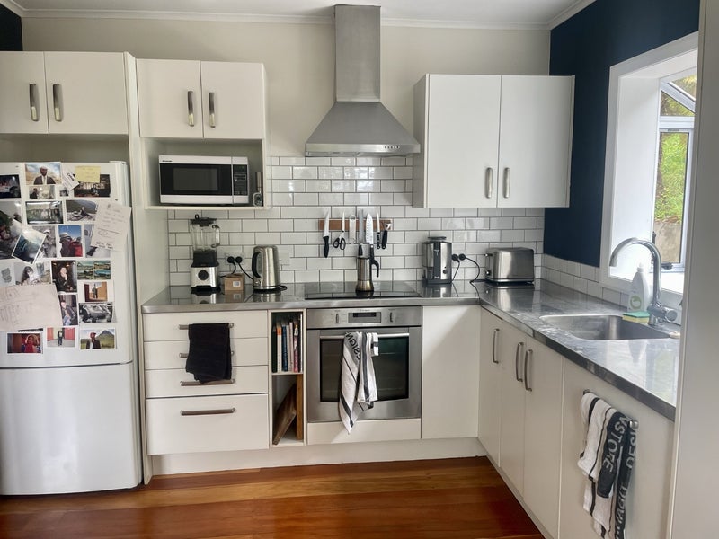 54 Hapua Street, Hataitai, Wellington - Carousel 1