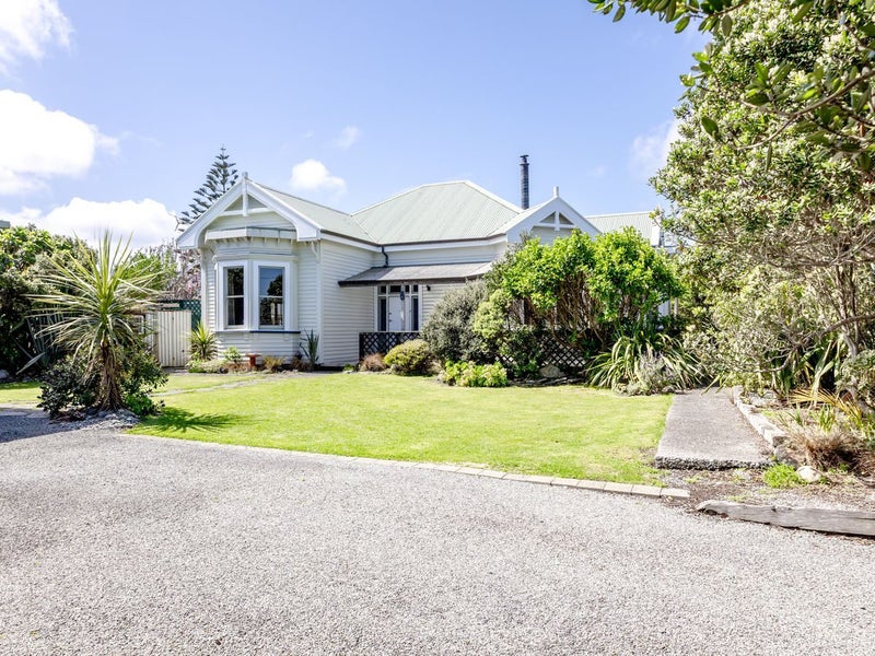 87 Blake Street, Blaketown, Greymouth - Carousel 2