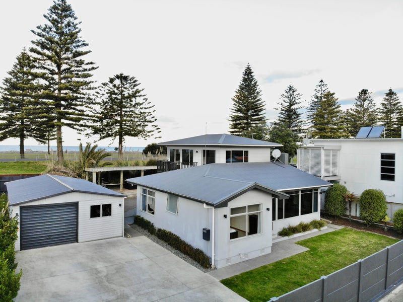 82A Te Awa Avenue, Te Awa, Napier - Carousel 1