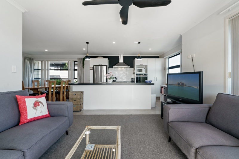 11 Bernies Way, Ohauiti, Tauranga - Carousel 2