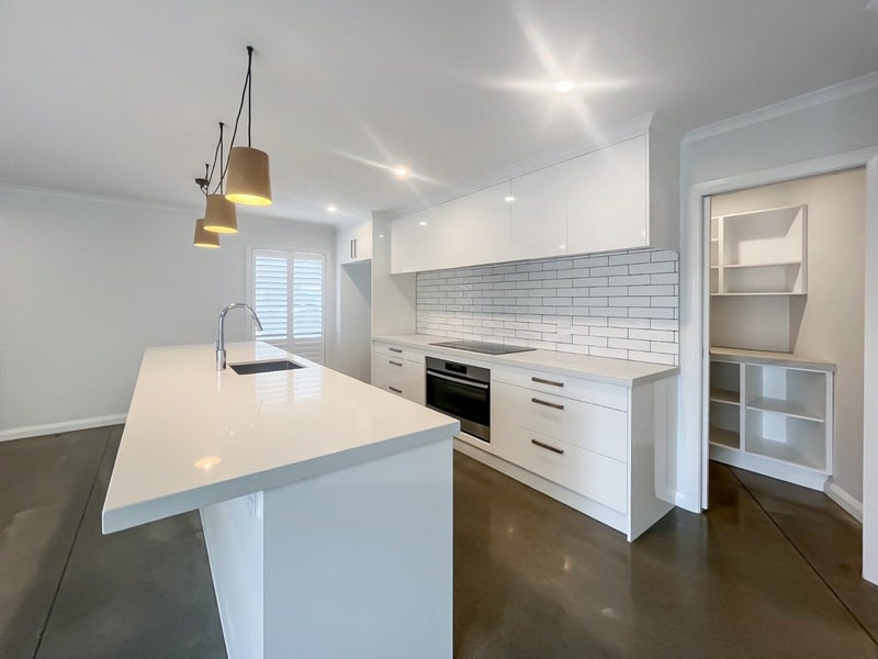 68B Manson Street, Terrace End, Palmerston North - Carousel 2