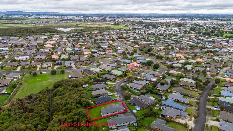 22 Wimbledon Close, Nawton, Hamilton - Carousel 15