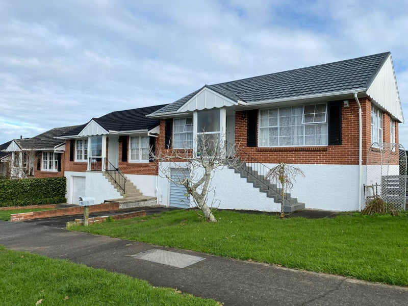 2/1 Thatcher Street, Mission Bay, Auckland - Carousel 20